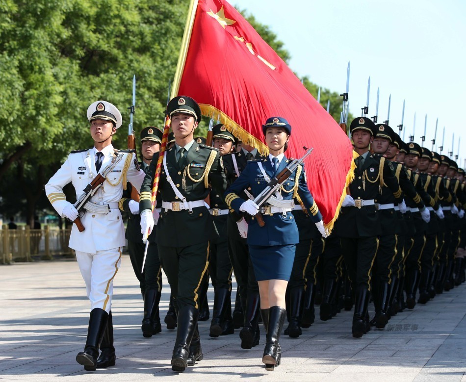 檢閱女兵儀仗隊(duì)，榮耀與力量的展現(xiàn)，檢閱女兵儀仗隊(duì)，榮耀與力量的璀璨瞬間
