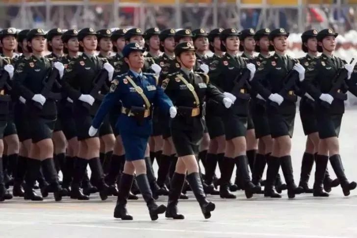 女兵報(bào)名網(wǎng)站——開(kāi)啟你的軍旅生涯，女兵報(bào)名網(wǎng)站——啟程軍旅生涯之路