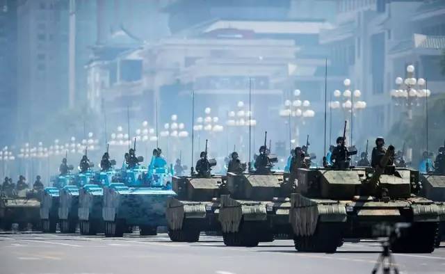 新軍事變革，軍事發(fā)展的必然結(jié)果，新軍事變革，軍事發(fā)展的必然趨勢(shì)