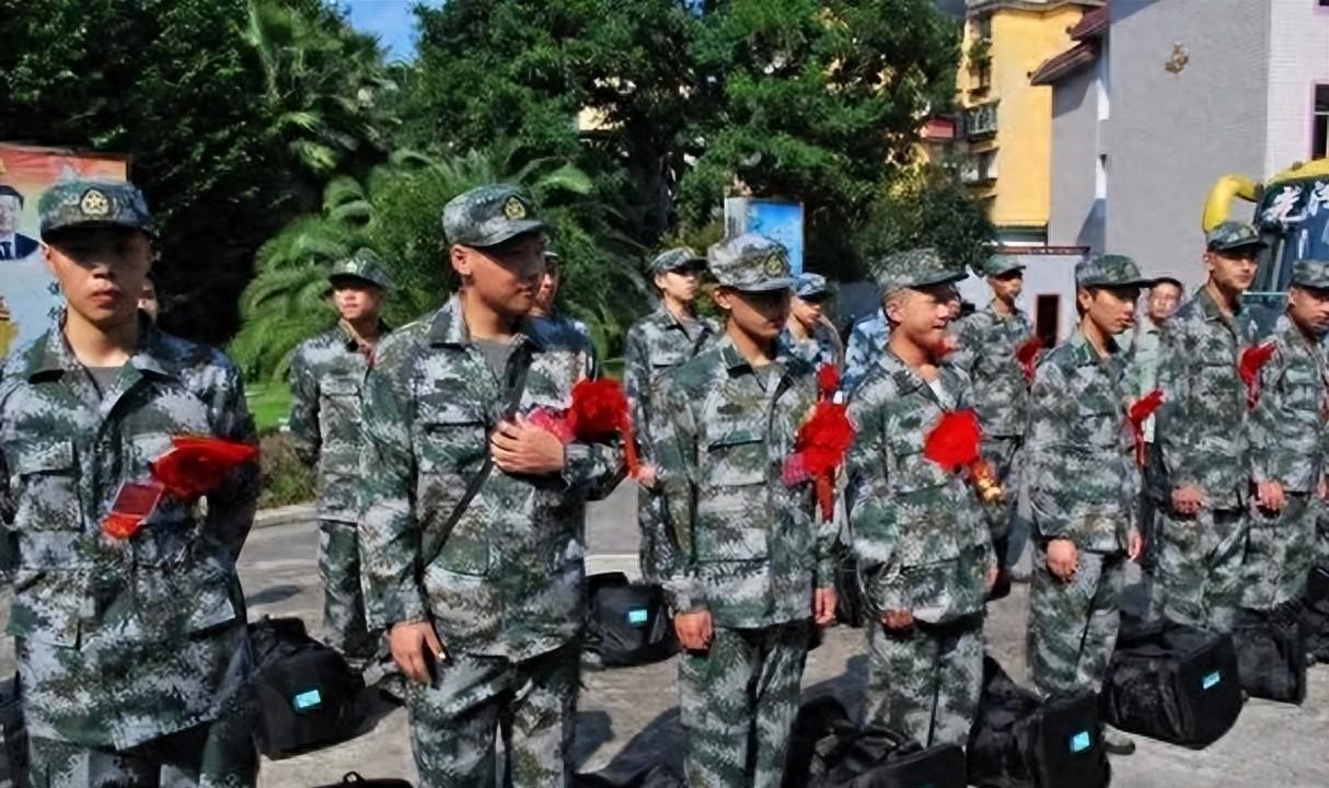 中央軍事委員會(huì)組成人員表及其職責(zé)與重要性，中央軍事委員會(huì)組成人員表、職責(zé)與重要性解析