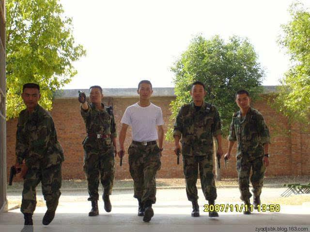 龍焱特種部隊(duì)大隊(duì)長(zhǎng)，英勇無(wú)畏的領(lǐng)袖與傳奇戰(zhàn)士的典范，龍焱特種部隊(duì)大隊(duì)長(zhǎng)，英勇無(wú)畏的領(lǐng)袖與戰(zhàn)士傳奇典范