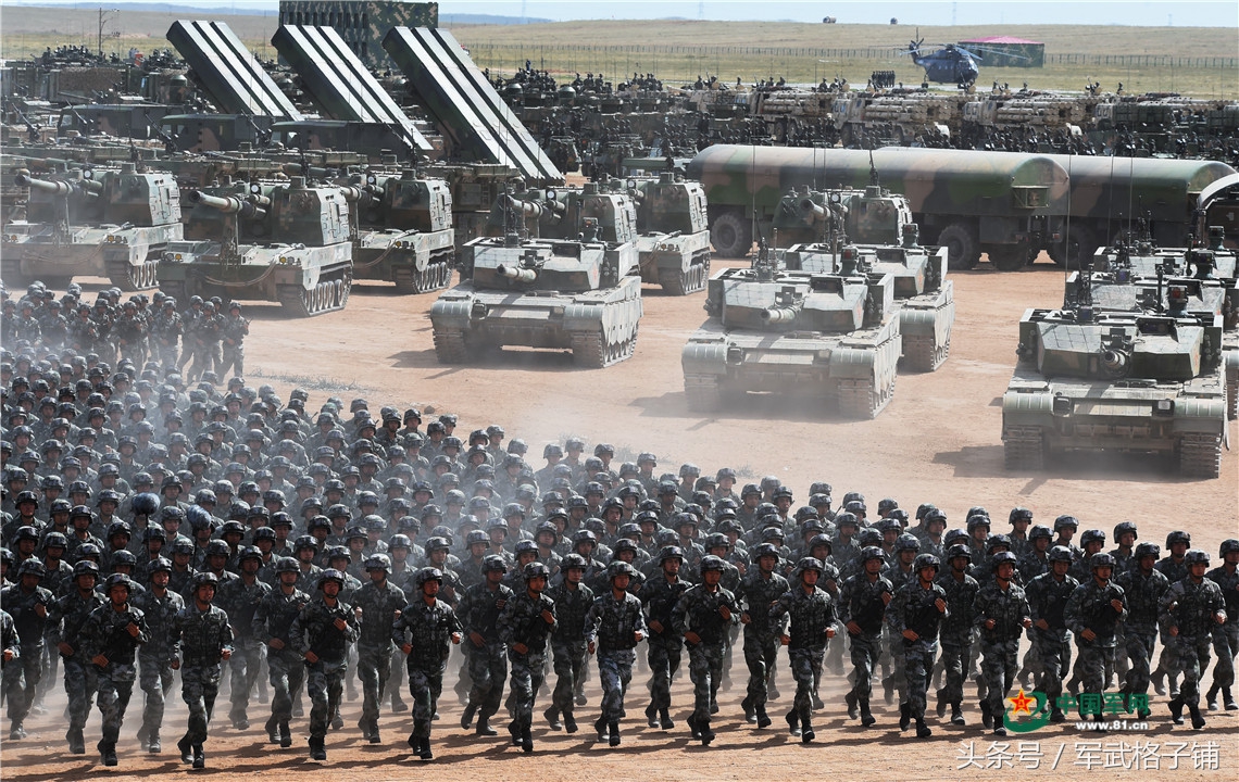 建軍90周年朱日和沙場閱兵，歷史的見證與時(shí)代的印記，建軍90周年朱日和沙場閱兵，歷史見證時(shí)代印記的壯麗瞬間