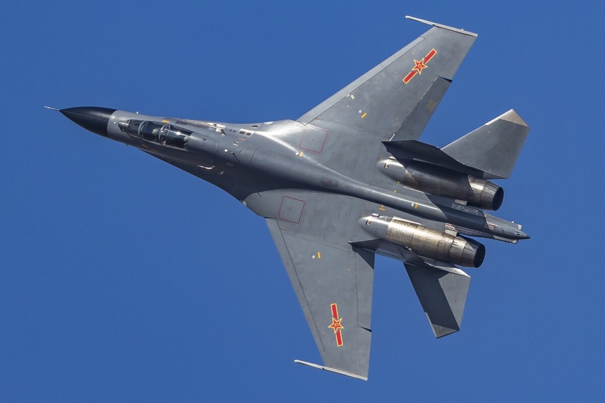 殲-11戰(zhàn)斗機深度解析資料，殲-11戰(zhàn)斗機深度解析與性能探討