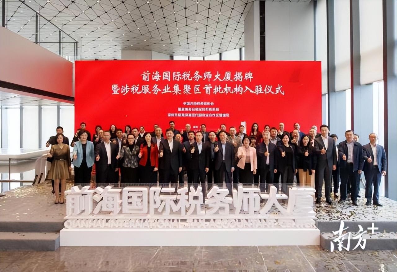 獨(dú)家爆料2025年香港正版資料免費(fèi)大全——一站式獲取所有資源！，獨(dú)家爆料，2025年香港正版資料大全——免費(fèi)獲取所有資源一站式平臺(tái)！